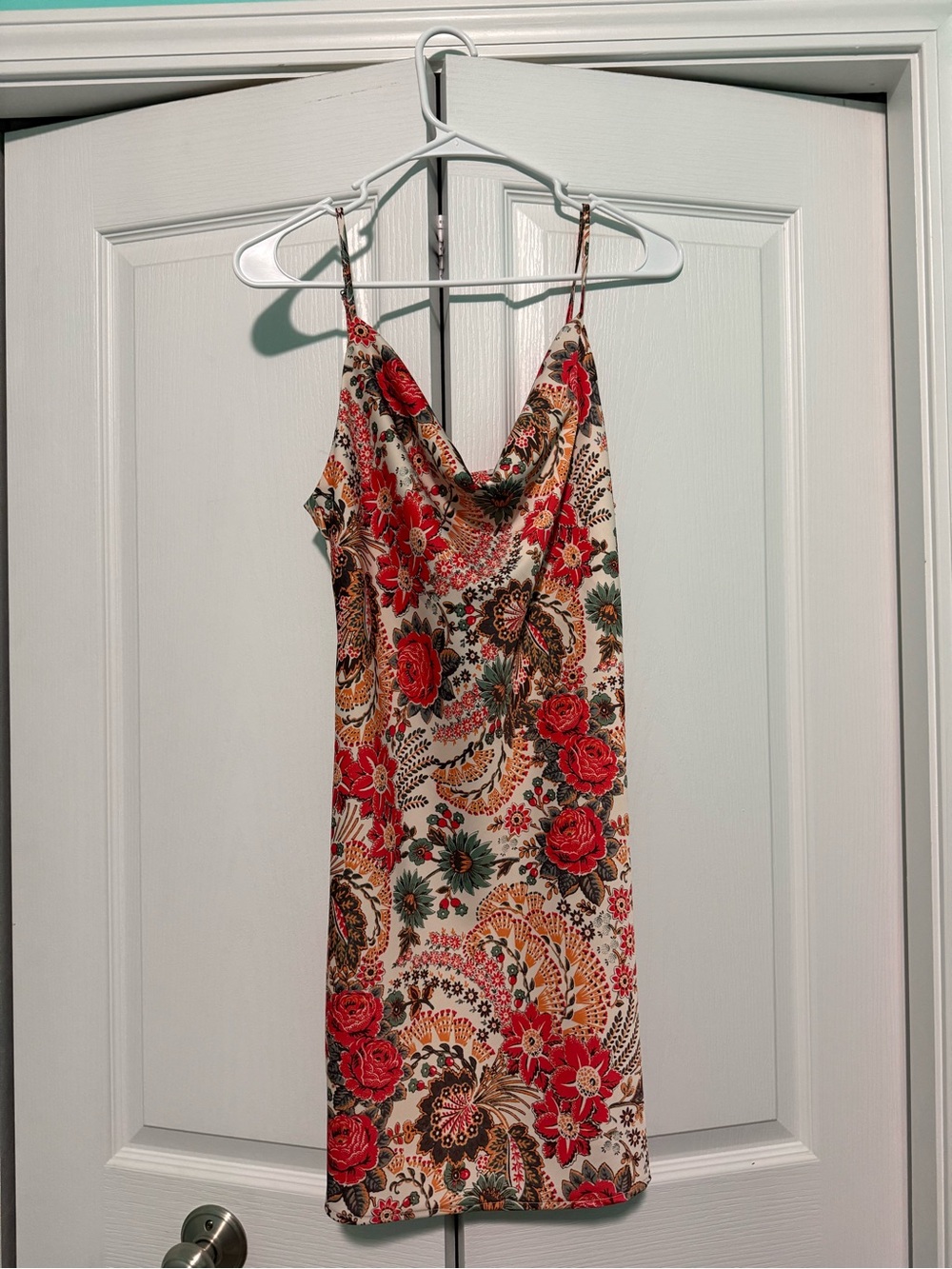 Urban Outfitters Floral Cowl Neck Slip Dress – Size M